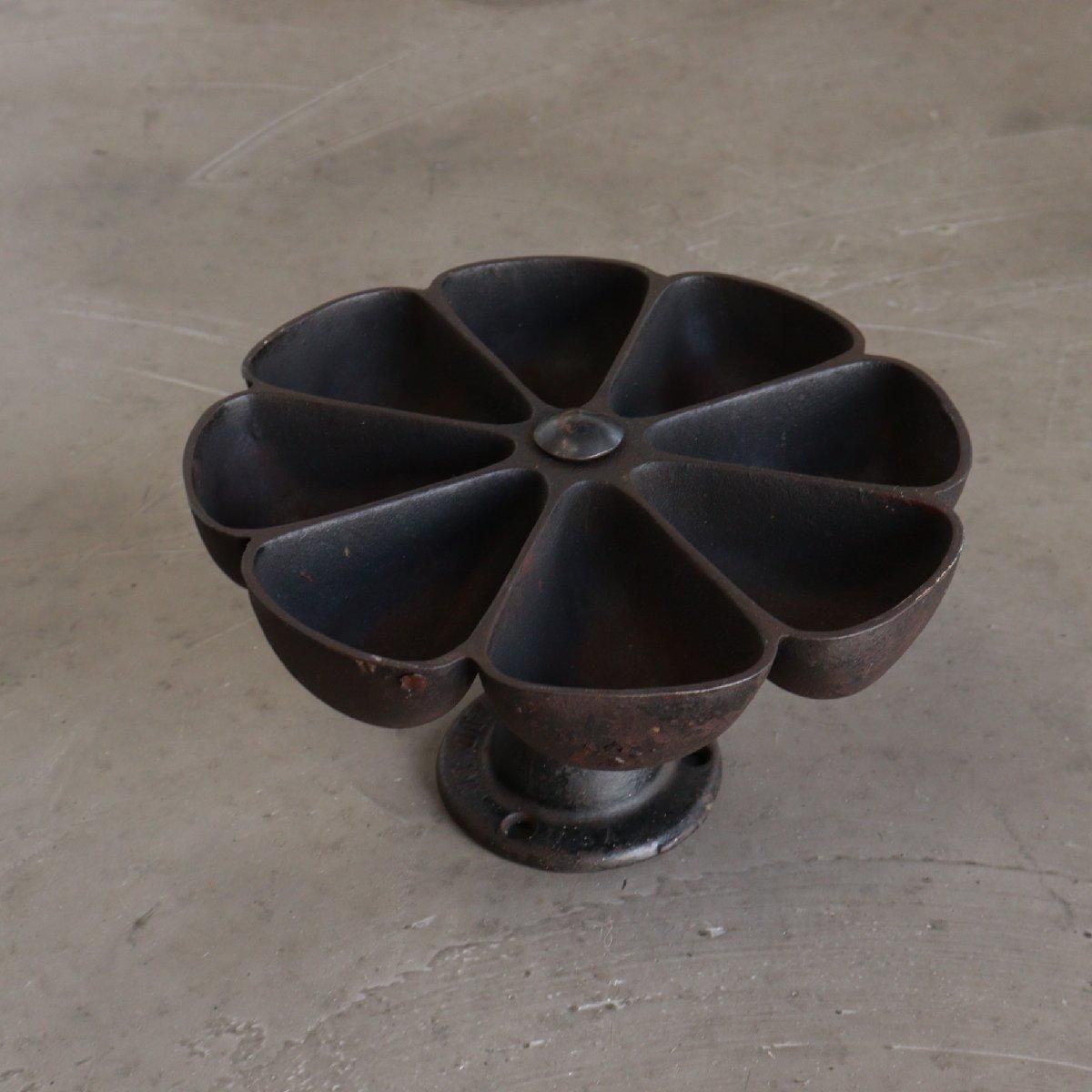 ディスプレイ ヴィンテージ キャストアイアン ネイルカップ