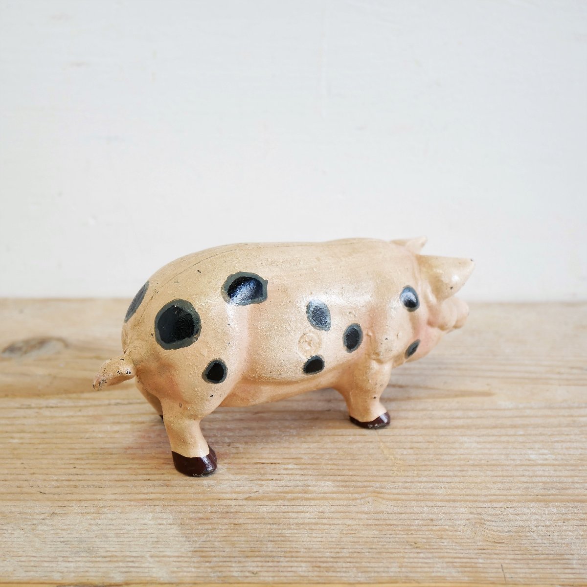 50年代　ヴィンテージ　豚の置物（貯金箱）　鋳物
