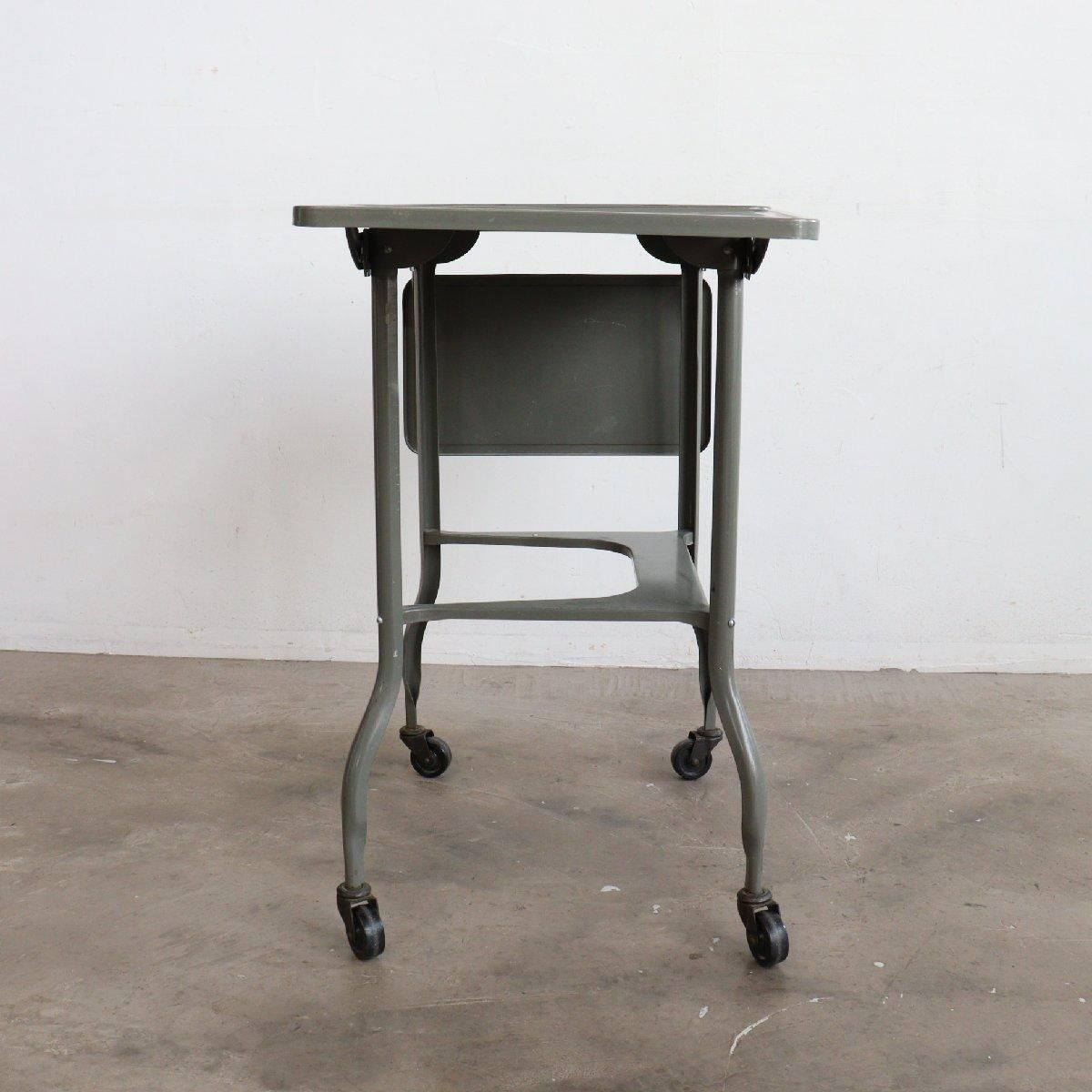 インダストリアル アメリカ製 バタフライテーブル 黒アイアン脚のインダストリアルなバタフライテーブル 北欧