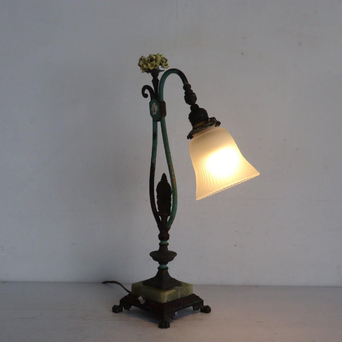 アンティークのテーブル照明　お値下げ致します。 アンティーク テーブルランプ ライト 照明 -通販-ローズボール