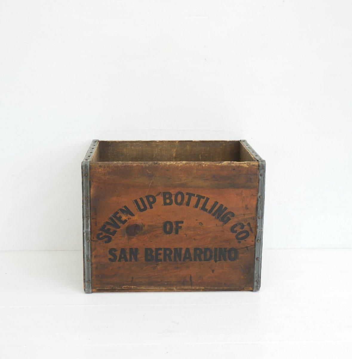 ヴィンテージ 木箱 SEVEN UP ウッドボックス 運搬箱 店舗什器