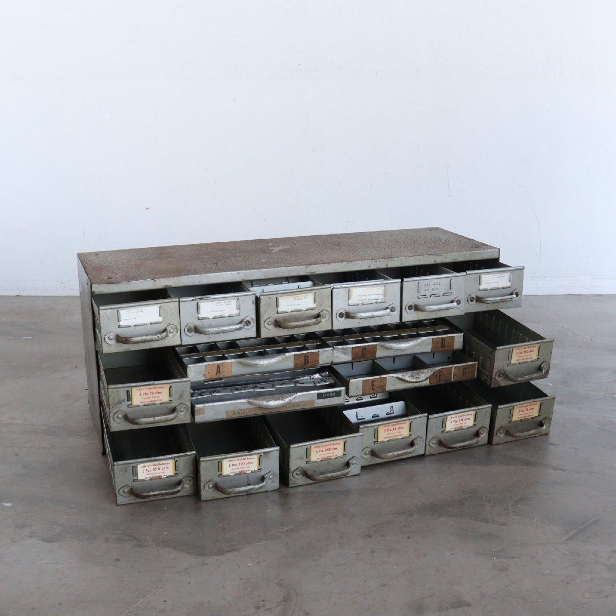 アメリカ ヴィンテージ ロッカー キャビネット 収納棚 インダストリアル USA アメリカ ヴィンテージ ロッカー キャビネット 収納棚