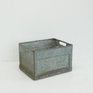 鉄カゴ - アメリカのヴィンテージ・アンティークの家具、雑貨、什器の