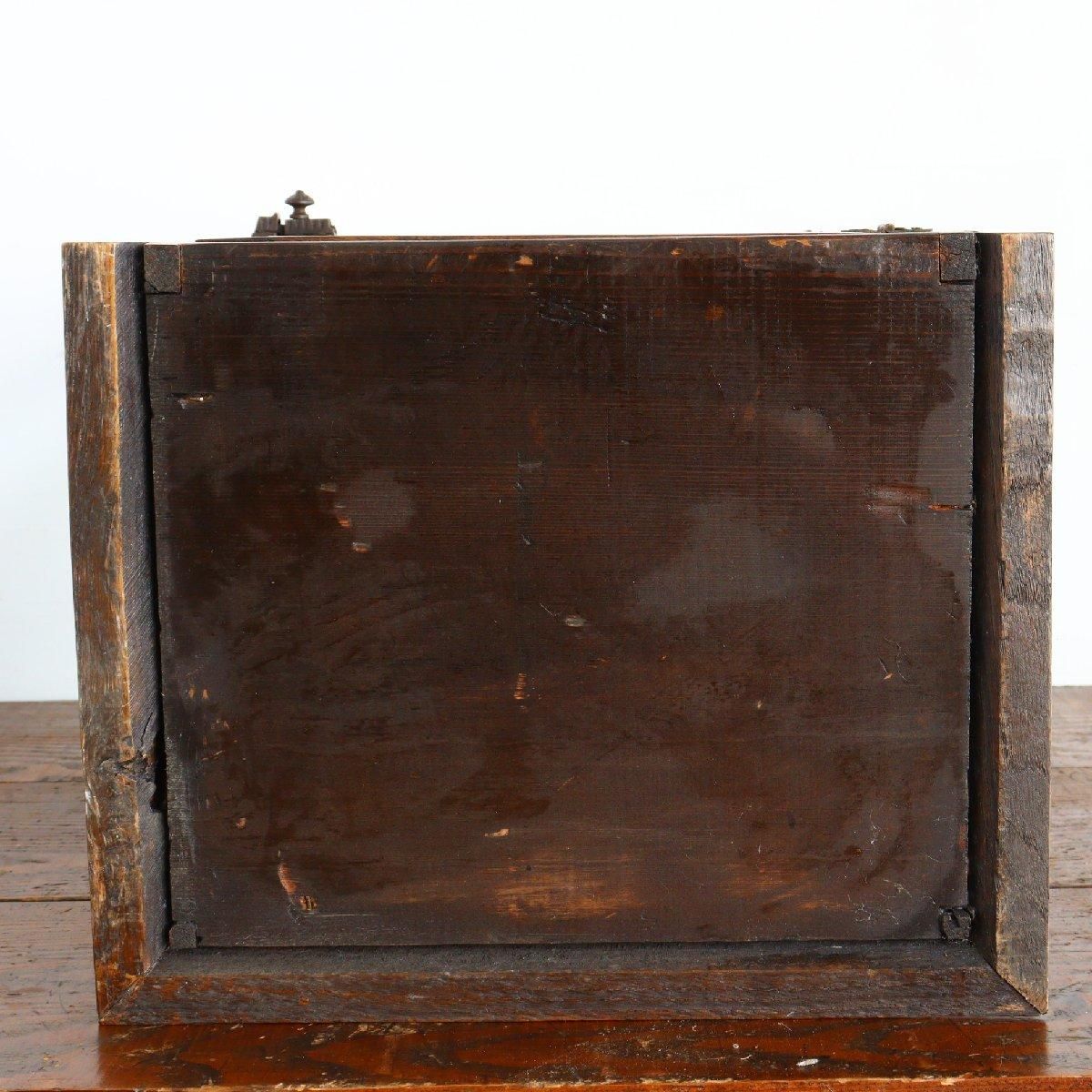 ショーケース　アンティーク イギリスから届いたアンティークのショーケース、マホガニー材の