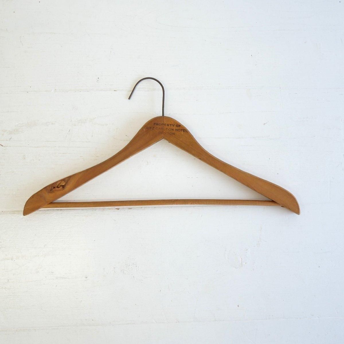 ヴィンテージ 木製ハンガー ホテル -通販-ローズボールアンティークス
