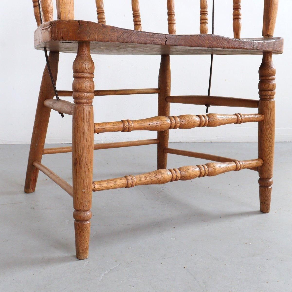 アームチェア キャプテンチェア 椅子 木製 曲木 肘掛け 置物台 飾り台 レトロ 37cc76c504455d37cc91f20b59fde7