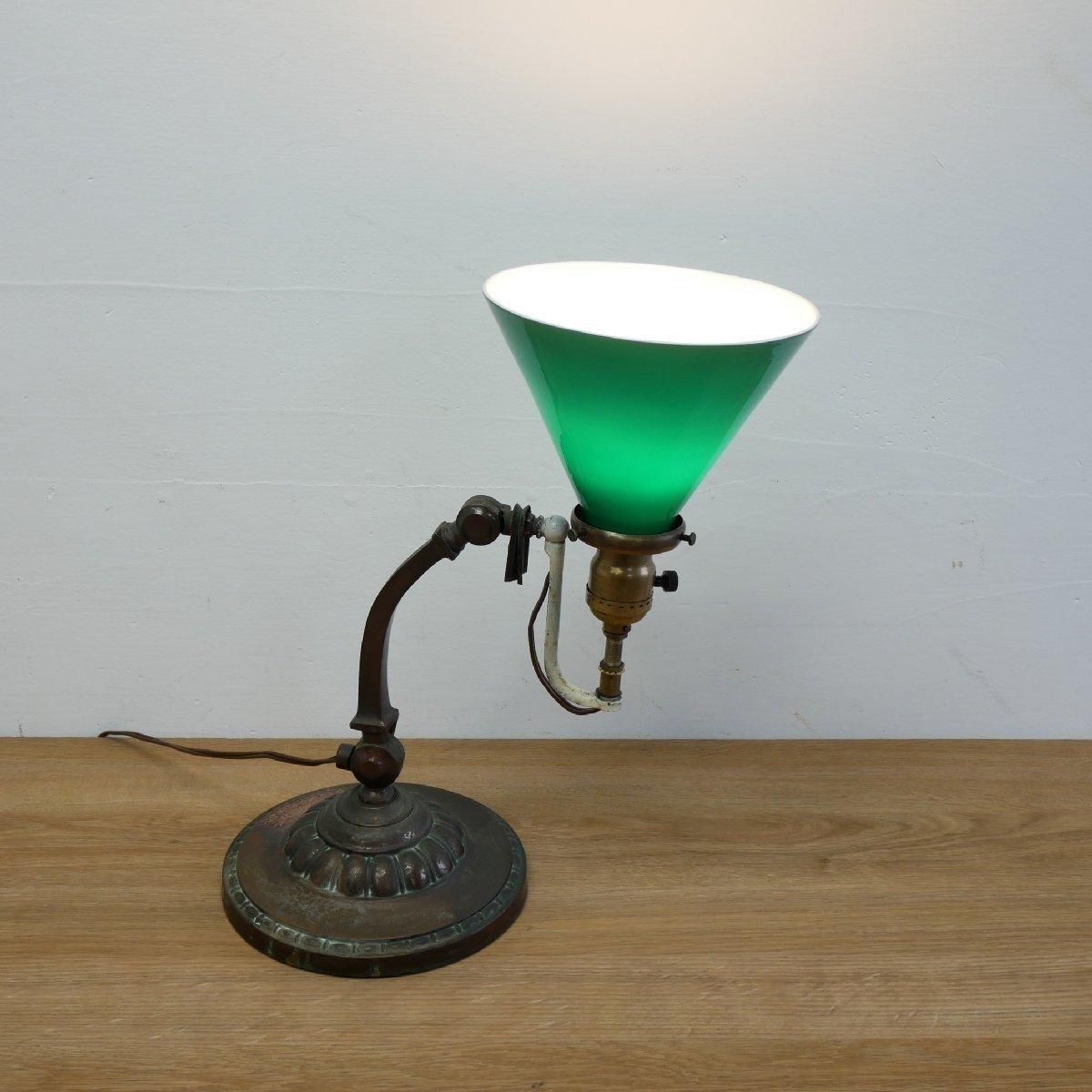 アンティークガラス卓上ランプ 銀河ガラスのテーブルランプ | iichi 日々の暮らしを心地よく