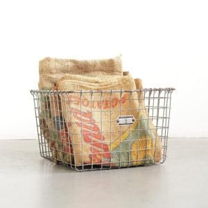 鉄カゴ - アメリカのヴィンテージ・アンティークの家具、雑貨