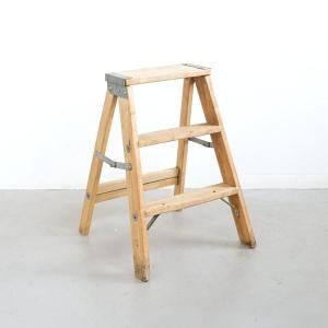 脚立 - アメリカのヴィンテージ・アンティークの家具、雑貨、什器の