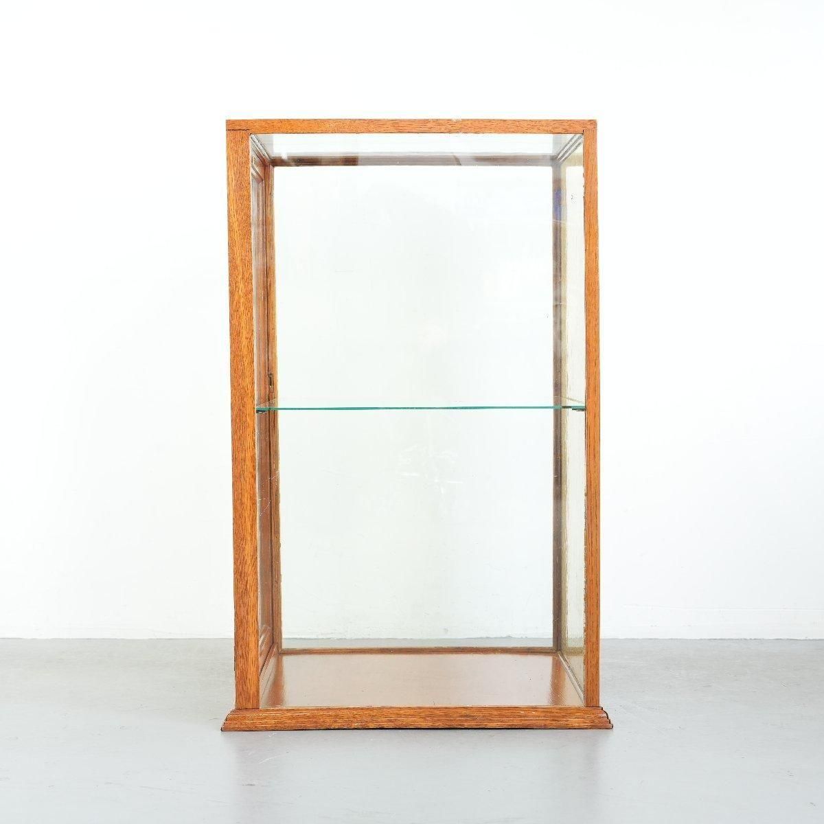 ビンテージ アールガラスの飾り棚 ヴィンテージ ガラスケース アメリカ 飾り棚 -通販-ローズボール