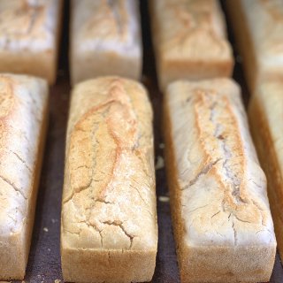 グルテンフリー米粉パン「プレーン食パン」
