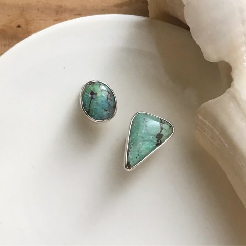 Asymmetry stone pierce /Egyptian Turquoise, Broken Arrow Turquoise 1