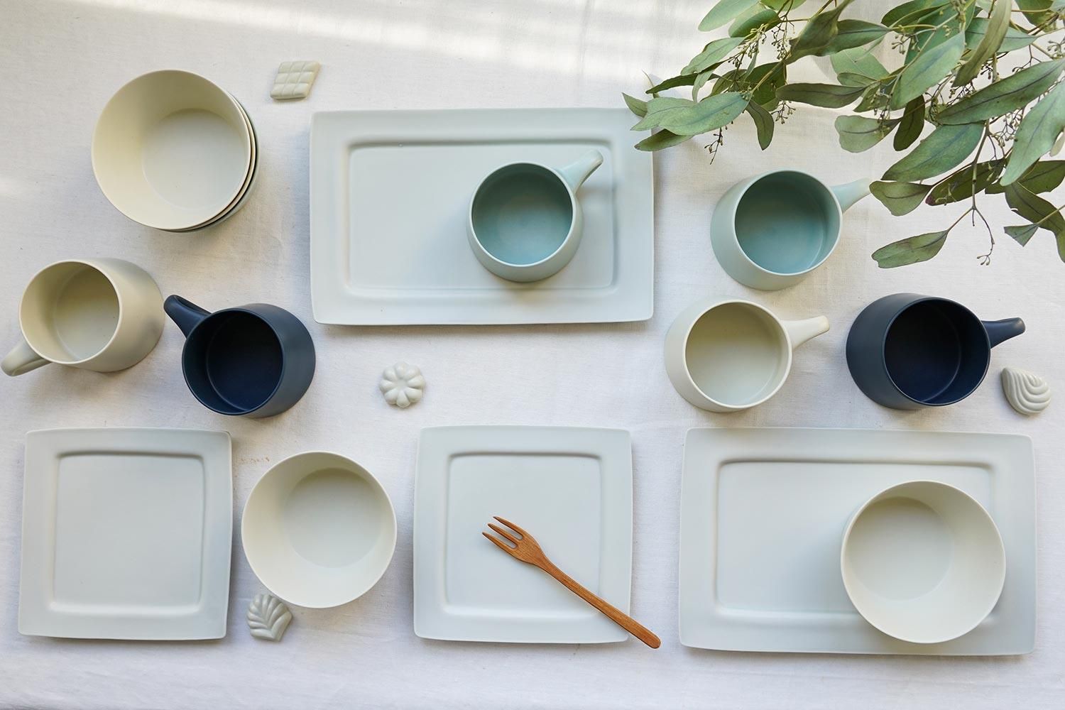 KANEAKI SAKAI POTTERY,