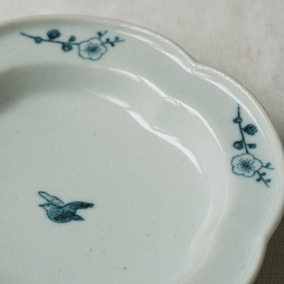 梅花4寸皿 / スタジオエム マルミツポテリ