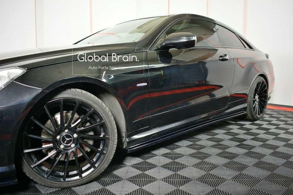 メルセデスベンツ Eクラス クーペ 前期 W207 C207 サイド