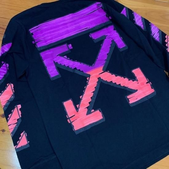 オフホワイト / ARROW / ブラック / ロングTシャツ / ロンT オフホワイト / ARROW / ブラック / ロングTシャツ / ロンT
