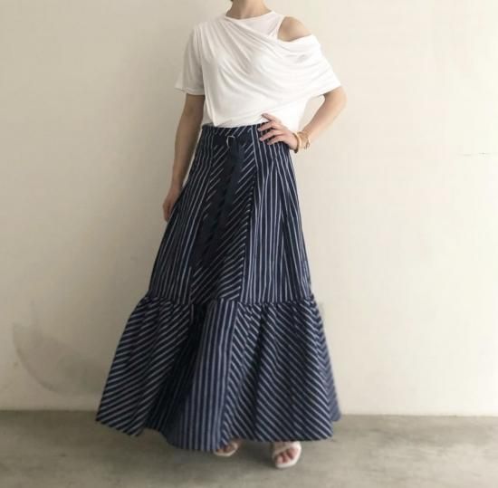JULIUS アシンメトリードレープカットソー JULIUS アシンメトリードレープカットソー