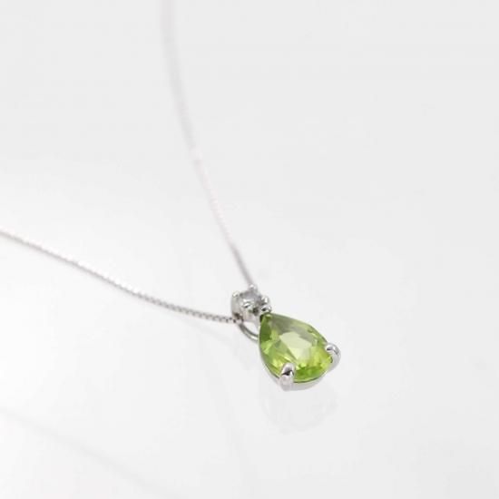 最終値下げ 女性へのプレゼント ペリドット 8月の誕生石 K10WG ペリドット