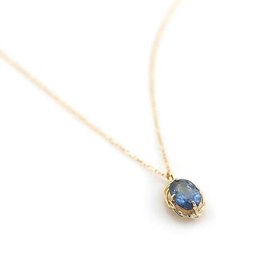 ご注意くださいK18YG サファイヤ ネックレス 0.18CT