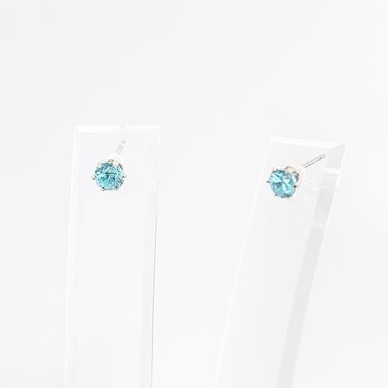 女性へのプレゼント Pt900 ブルージルコン 12月誕生石 ピアス 女性へのプレゼント Pt900 ブルージルコン 12月誕生石 ピアス