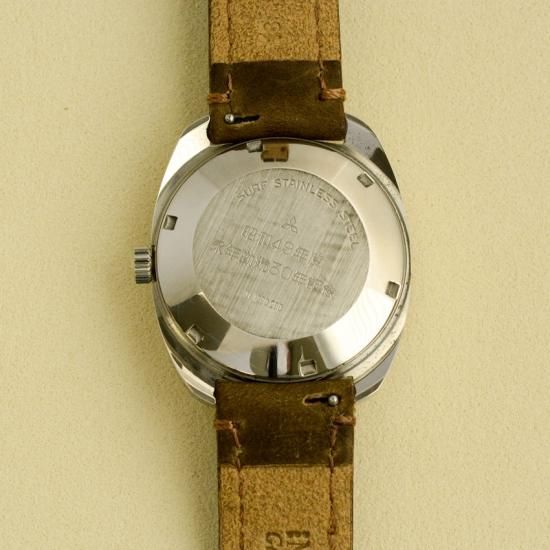 ゼニス ZENITH 自動巻き式・1970年代製 アンティーク時計[トノー ゼニス ZENITH 自動巻き式・1970年代製 アンティーク時計[トノー