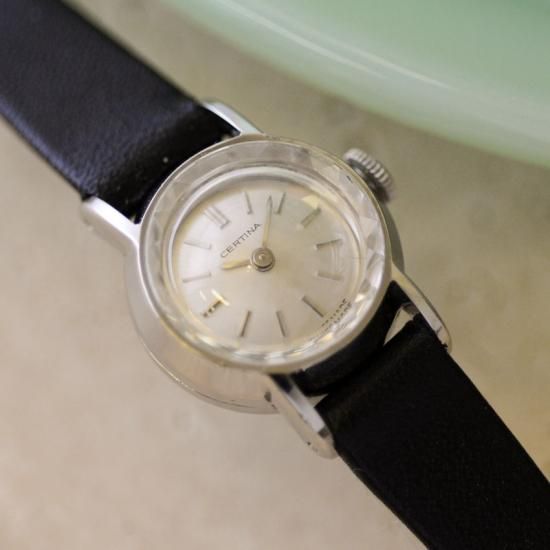 CERTINA サーチナ 手巻き カットガラス 1960年代製 アンティーク CERTINA サーチナ 手巻き カットガラス 1960年代製 アンティーク