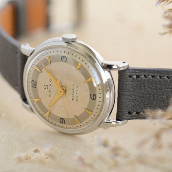 セイコー SEIKO・手巻き・1956年製[ラウンドケース セイコー SEIKO・手巻き・1956年製[ラウンドケース