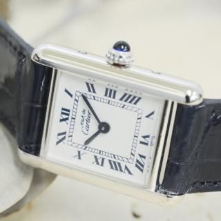 <img class='new_mark_img1' src='https://img.shop-pro.jp/img/new/icons47.gif' style='border:none;display:inline;margin:0px;padding:0px;width:auto;' />Cartier カルティエ｜マストタンク SM｜クォーツ・1980年代製｜レディース アンティーク時計