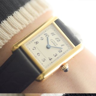 <img class='new_mark_img1' src='https://img.shop-pro.jp/img/new/icons47.gif' style='border:none;display:inline;margin:0px;padding:0px;width:auto;' />Cartier カルティエ｜マストタンク SM｜クォーツ・1980年代製｜レディース アンティーク時計