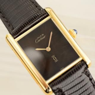 <img class='new_mark_img1' src='https://img.shop-pro.jp/img/new/icons47.gif' style='border:none;display:inline;margin:0px;padding:0px;width:auto;' />Cartier カルティエ｜マストタンク LM｜ブラウンマーブル 手巻き・1980年代製｜メンズ アンティーク時計