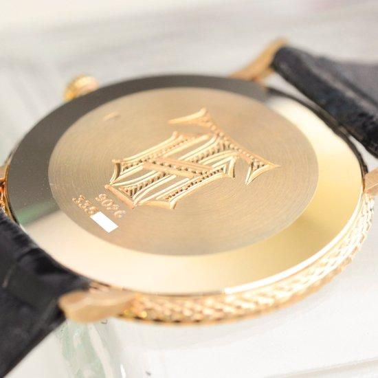 WEB限定カラー ピアジェ PIAGET｜ラウンド 18Kケース｜手巻き・1980年代製 ピアジェ