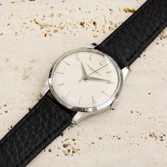 インターナショナルウォッチカンパニー IWC｜筆記体ロゴ