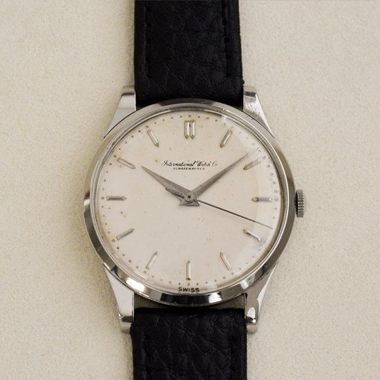 827) 極美品 ☆ IWC 手巻き スクエアケース 日差6秒 絹目文字盤