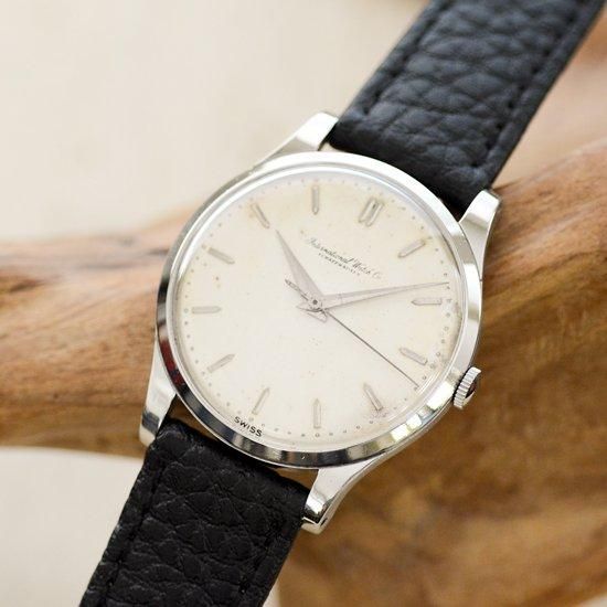 IWC マークXV ギャンテイー、箱、取説、オリジナル布、革製 IWC マークXV ギャンテイー、箱、取説、オリジナル布、革製