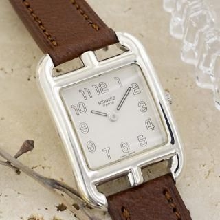 <img class='new_mark_img1' src='https://img.shop-pro.jp/img/new/icons47.gif' style='border:none;display:inline;margin:0px;padding:0px;width:auto;' />HERMES エルメス｜ケープコッド｜クォーツ・1995年製｜レディース アンティーク時計