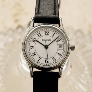 <img class='new_mark_img1' src='https://img.shop-pro.jp/img/new/icons47.gif' style='border:none;display:inline;margin:0px;padding:0px;width:auto;' />TIFFANY & Co. ティファニー｜クラシックラウンド｜クォーツ・2000年代製｜レディースアンティーク時計