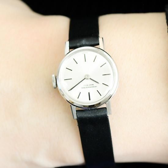 IWC インターナショナルウォッチカンパニー ラウンドケース ｜手巻き