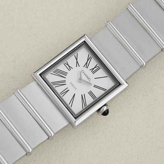 【非売品】CHANEL シャネル マドモアゼル 時計 ノベルティ ビューマスター CHANEL シャネル レディース腕時計 マドモアゼル ミラー文字盤