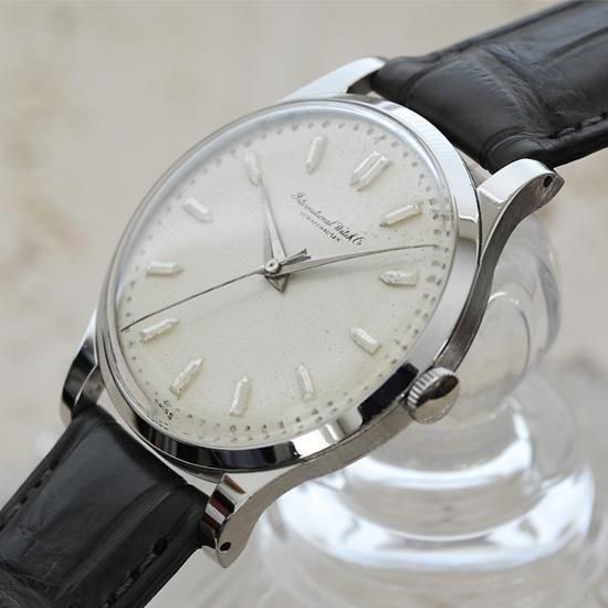 稼働品INTERNATIONAL WATCH CO. 手巻き時計 ヴィンテージ インターナショナルウォッチカンパニー IWC|筆記体ロゴ
