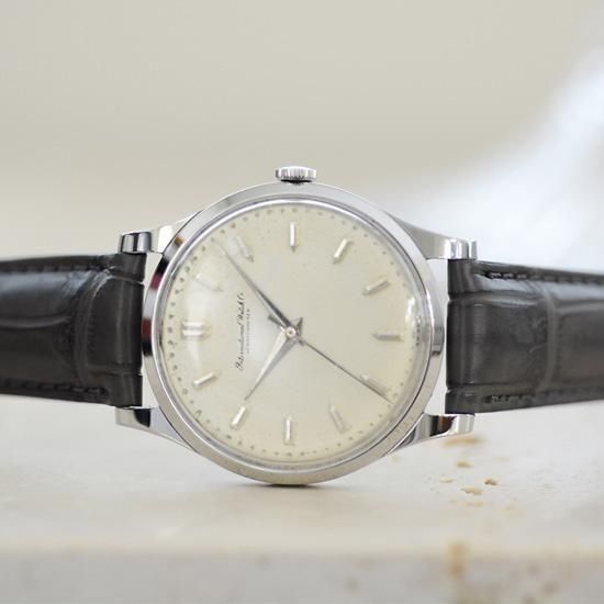 IWC インターナショナルウォッチカンパニー 手巻き アンティーク ヴィンテージ インターナショナルウォッチカンパニー IWC｜筆記体ロゴ