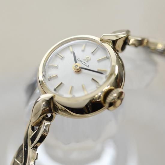 OMEGA　レディース　時計　手巻き　ヴィンテージ　ゴールド　ラウンド OMEGA オメガ デビル ラウンド 手巻き レディース腕時計