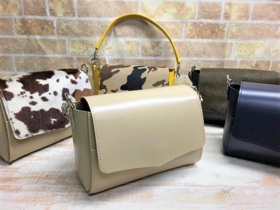 受注製作 本革 ２wayのコロンと可愛いカバン 見た目以上の収納力 パセーオ ｓサイズ ベージュ