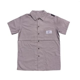 flat collar shirt 