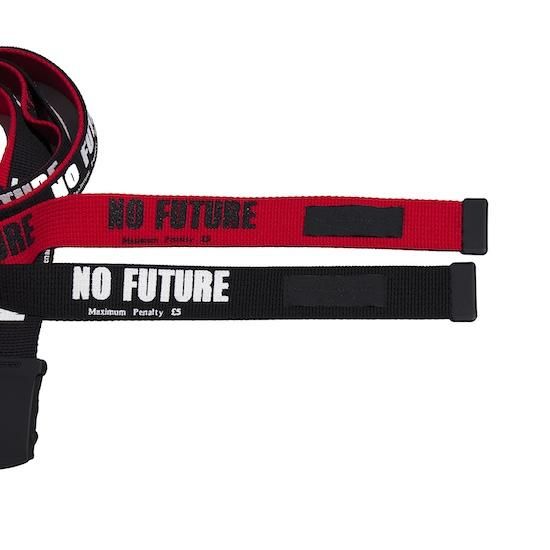 【新品】PEEL&LIFT STUDS BELT箱プレゼント 新品】PEEL&LIFT STUDS BELT箱プレゼント