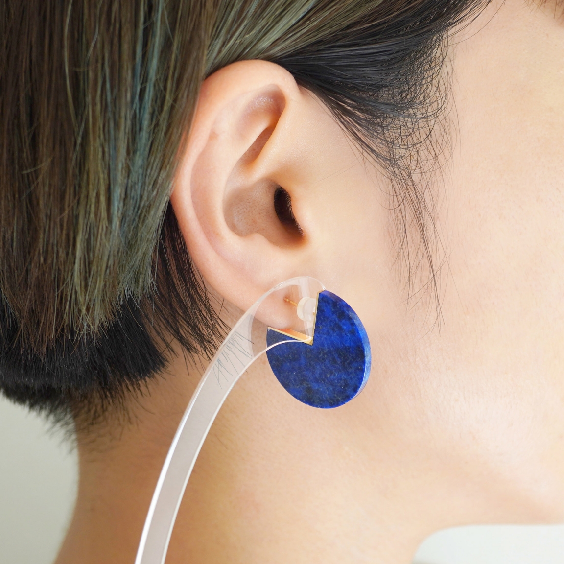januka（ヤヌカ) Slice Earring Lapis lazuli(single) | ラピスラズリ イヤリング - CULET  公式オンラインサイト