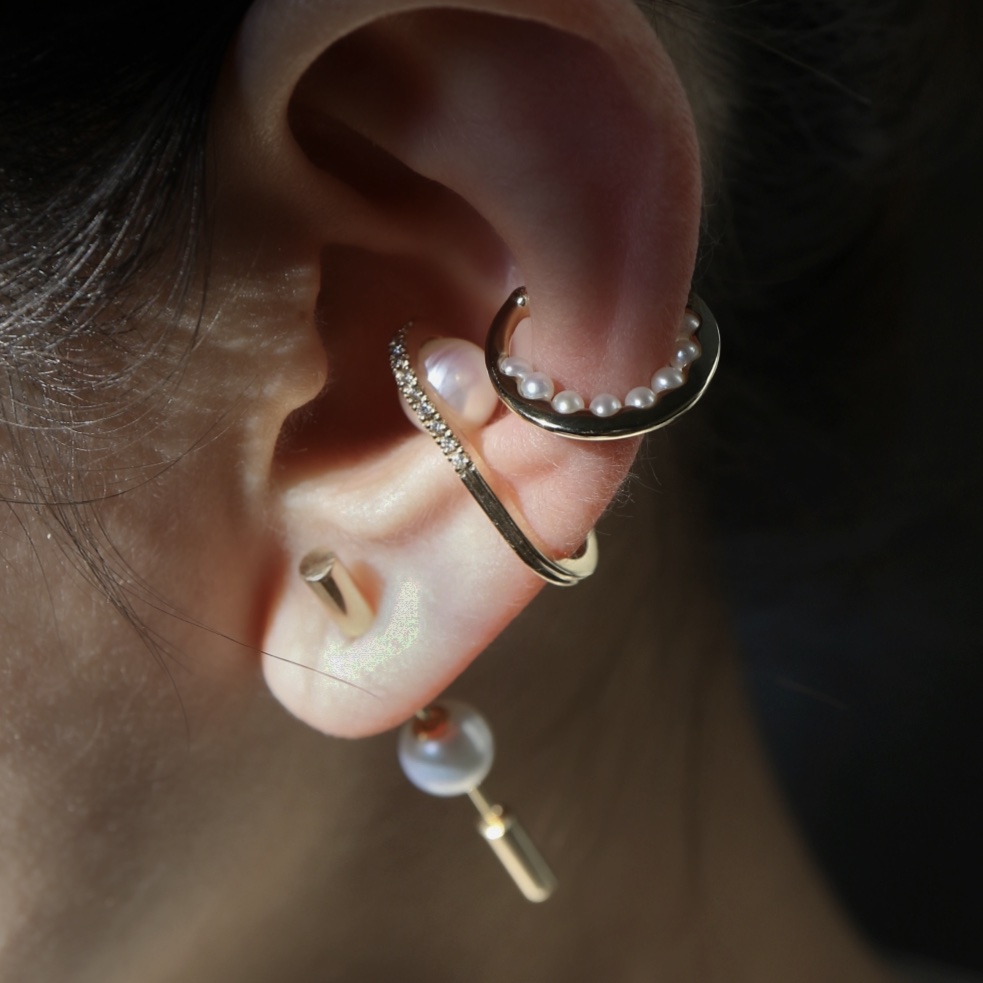 Hirotaka(ヒロタカ) Beluga Pearl Diamond Ear Cuff | パール Hirotaka(ヒロタカ) Beluga Pearl Diamond Ear Cuff | パール