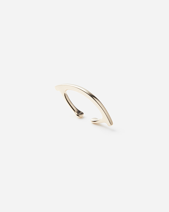 [ ̸_5ȯ ]Bow Ear Cuff |  䡼