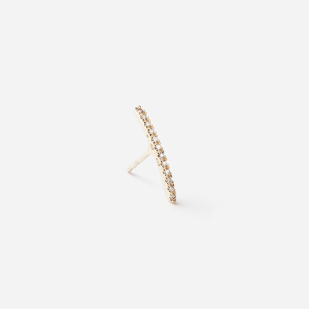 Hirotakaヒロタカ Gossamer Diamond Short Bar Earring