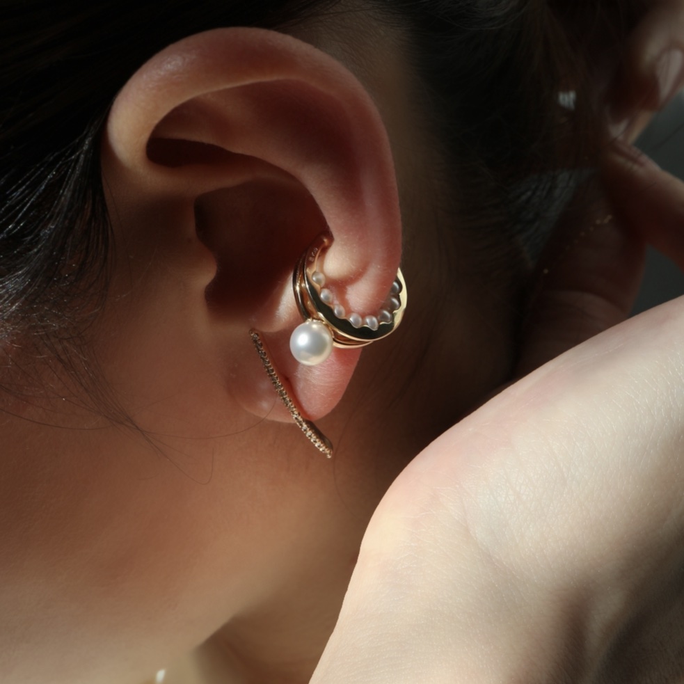 Hirotaka(ヒロタカ) Gossamer Diamond Long Bar Earring Hirotaka(ヒロタカ) Gossamer Diamond Long Bar Earring