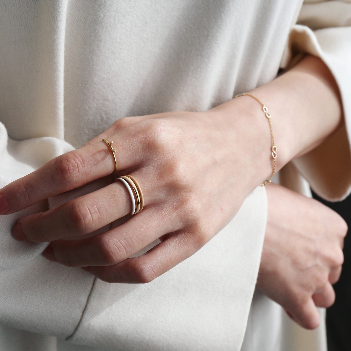 Yoi Iniki ／ IBERIS Ring beige【美品】 Yoi Iniki (ヨイ イニキ) IBERIS Ring | ゴールド リング